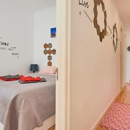 New!! Hearth * Lisbon