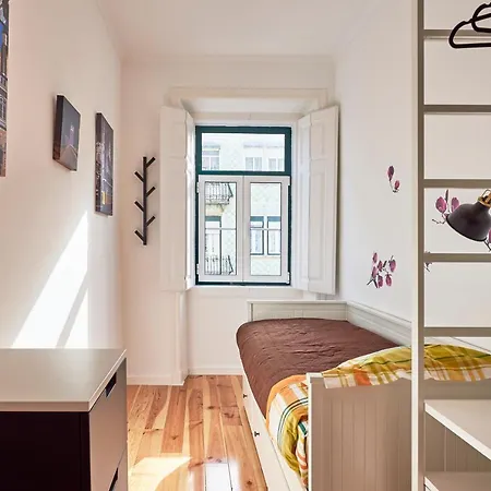 New!! Hearth Apartment *