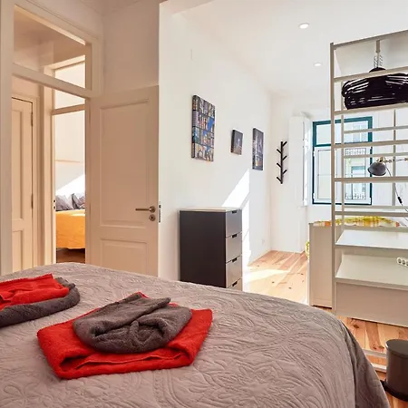New!! Hearth Lisbon