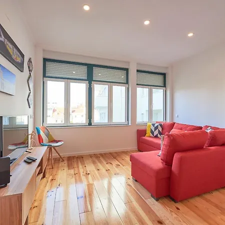 New!! Hearth Apartment Lisbon